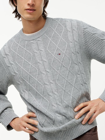 Tommy Jeans - Jersey en gris