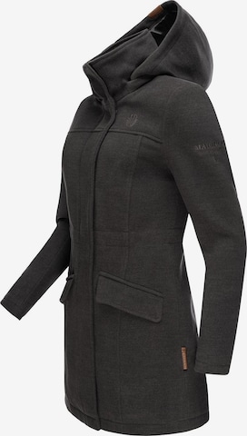 MARIKOO Between-Seasons Coat in Black