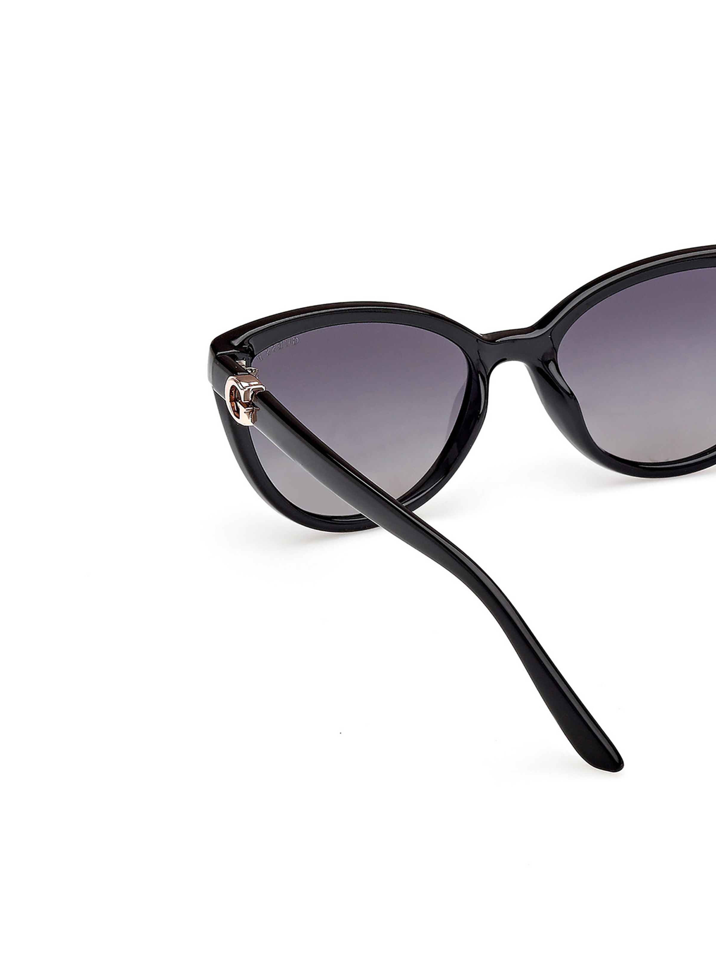 GUESS Sunglasses in Black