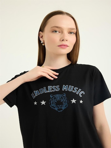 HOME STORE Shirt in Zwart