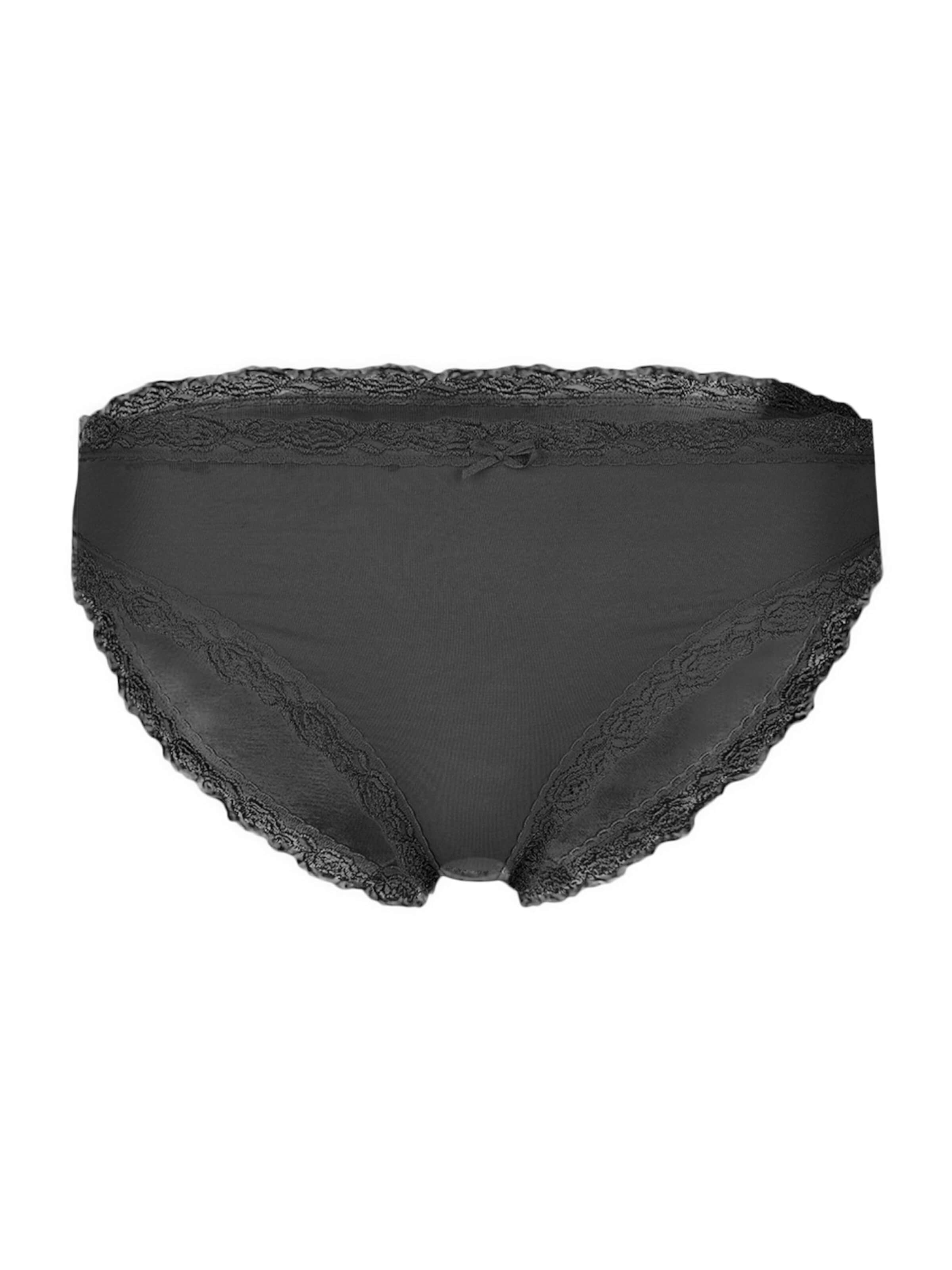 Nina von C. Boyshorts 'Multiple Packs' in Black: front