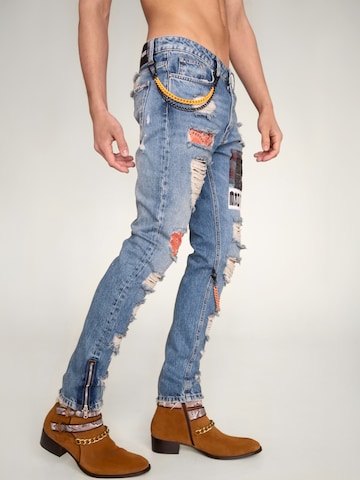 MAD TIGERS Slimfit Jeans 'CHE-CHAINS ARTPATCH' in Blau