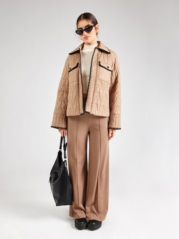 YAS - Chaqueta de entretiempo 'YASLUJA' en marrón