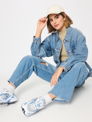 LEVI'S ® Prehodna jakna '90s Trucker' | modra barva