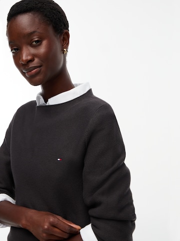 Pullover di TOMMY HILFIGER in grigio