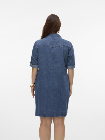 Robe-chemise 'VMCJennie' Vero Moda Curve en bleu