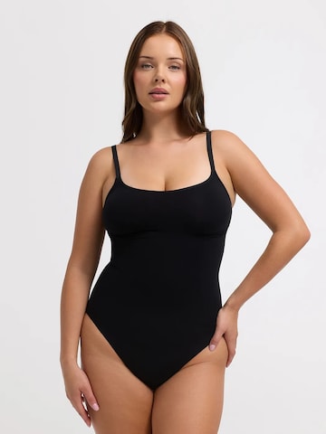 Body modellante 'Cami Sculpting Bodysuit with Slip' di cfab in nero