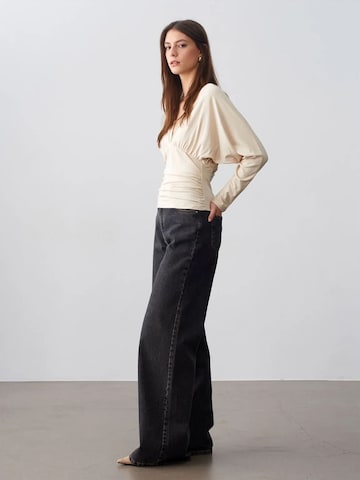 Dilvin Blusen in Beige