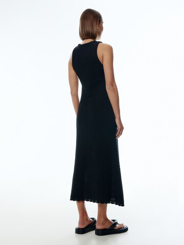EDITED Stickad klänning 'Leila' i svart