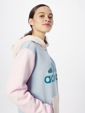 ADIDAS SPORTSWEAR Mikina 'Essentials Logo friend Fleece' - Modrá