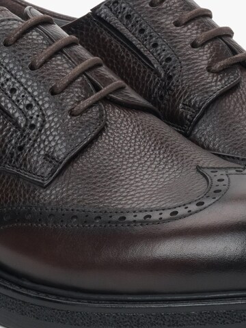 Estro Moccasin '5847-500' in Brown