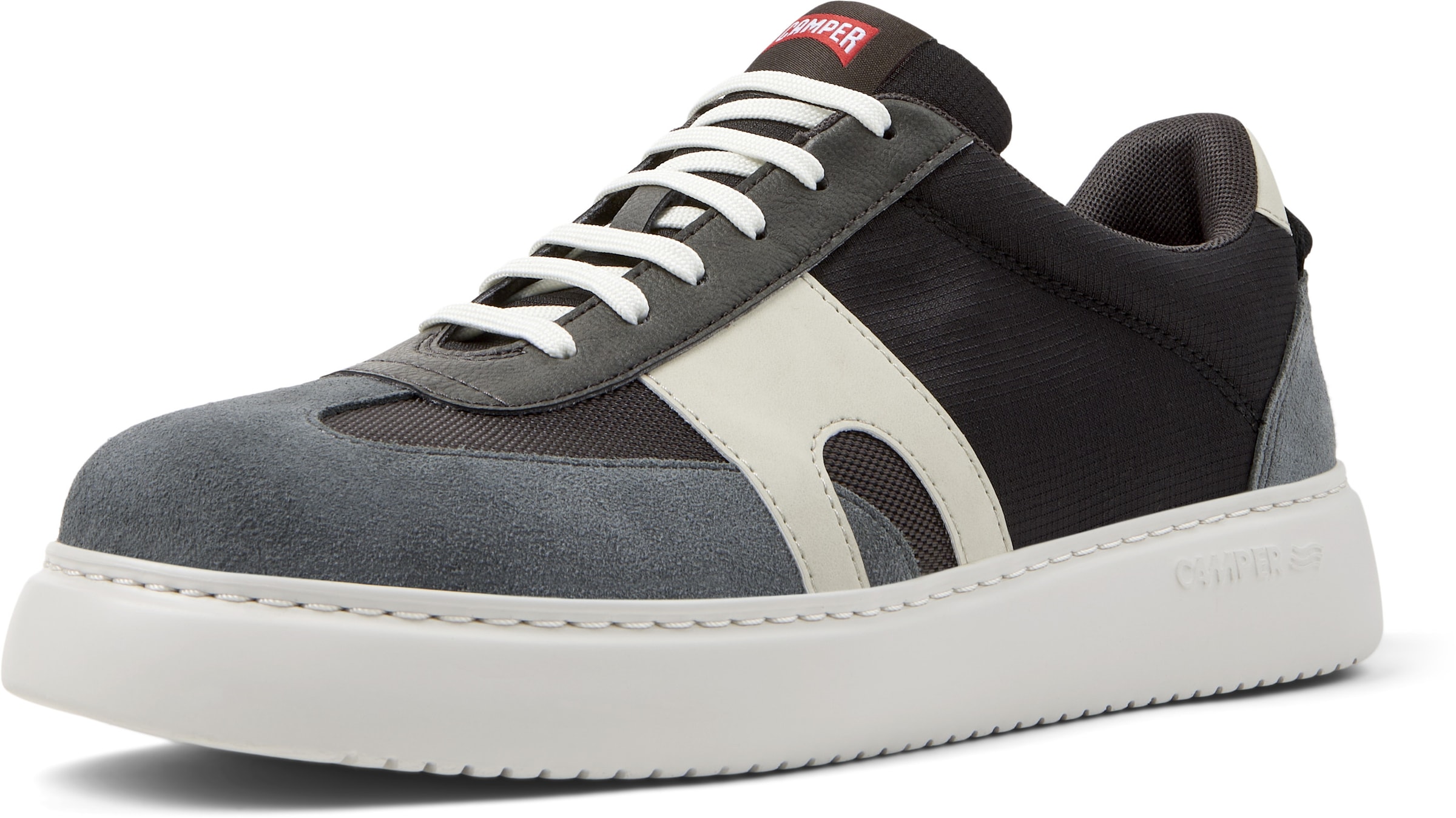 CAMPER Sneaker 'Runner K21' in Schwarz: Vorderseite