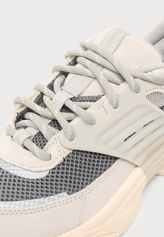 Jordan Sneaker 'Trunner' in Grau