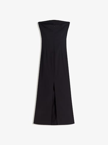 Bershka Šaty – černá