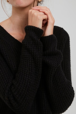 ICHI Sweter 'ODANSA' w kolorze czarny