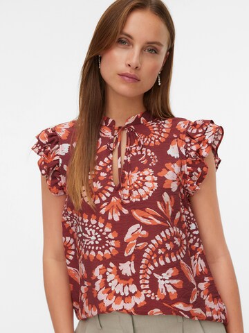 VERO MODA Μπλούζα 'VMNELLIE CARLA' σε κόκκινο: μπροστά