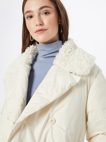 UNITED COLORS OF BENETTON Between-Seasons Coat in Beige