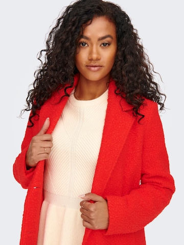 Manteau mi-saison 'Piper' ONLY en rouge