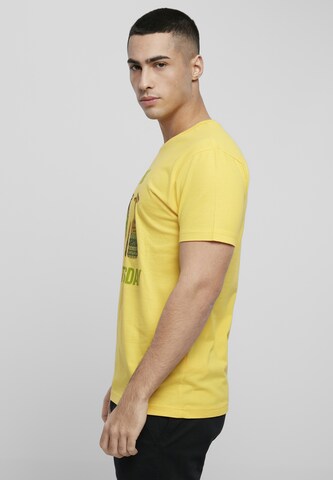 Mister Tee Tapered T-shirt 'Migos Tuesday Taco' i gul