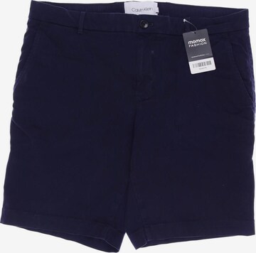 Calvin Klein Shorts in 34 in Blue: front