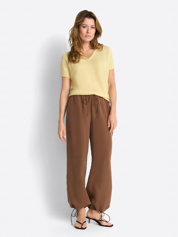 Rich & Royal Свитер в Желтый