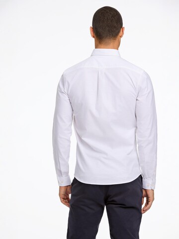 Slim fit Camicia di Lindbergh in bianco