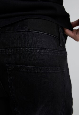 Alessandro Zavetti - Regular Calças de ganga 'LAZIO' em preto