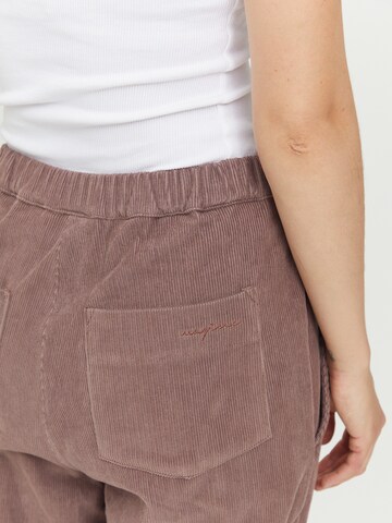 mazine Loosefit Cordhose ' Sanjo Pants ' in Braun