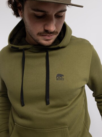 FORSBERG Sweatshirt 'Hoodie mit kleinem Brustlogo' in Green