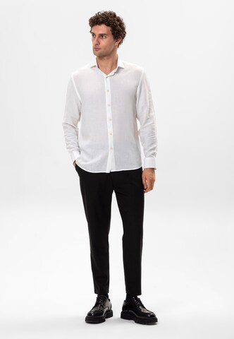 Antioch Regular fit Button Up Shirt in White