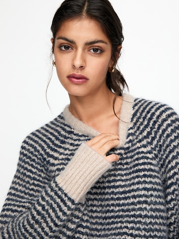 Pull&Bear Trui in Beige