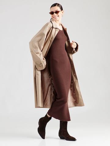 Robes en maille PIECES en marron
