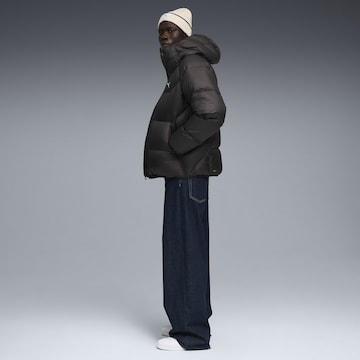 PUMA Winterjacke in Schwarz