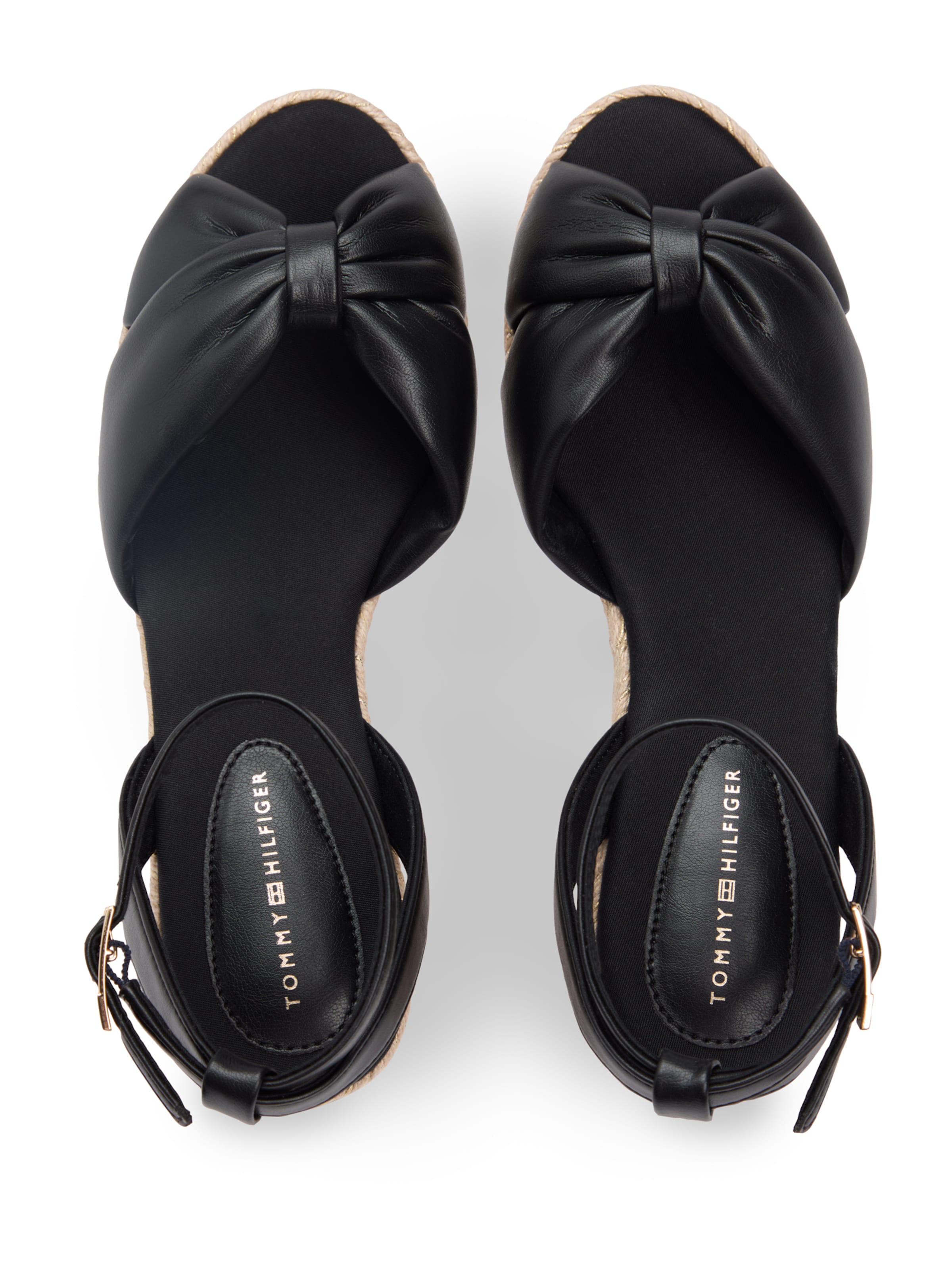 TOMMY HILFIGER Remmisandaalit värissä musta