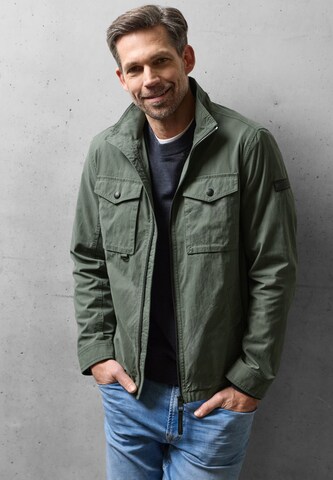 Street One MEN Between-Season Jacket in Green: front