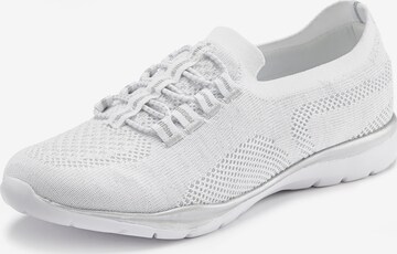 LASCANA Slip-Ons in White: front