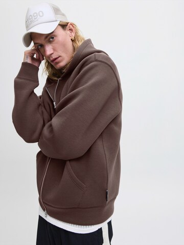JACK & JONES Sweat jacket in Brown