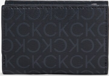 Calvin Klein Portemonnaie 'MUST' in Schwarz