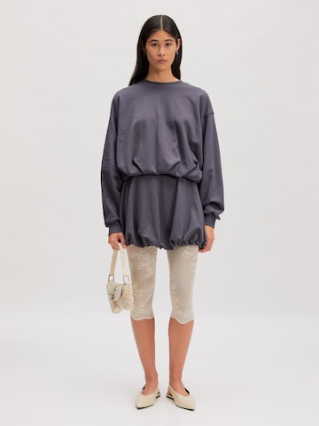 EDITED Mikina 'Blossom' – šedá