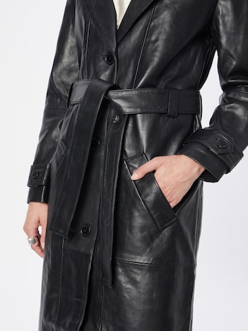 Manteau mi-saison 'Terra' Deadwood en noir