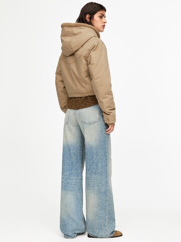 Pull&Bear Prechodná bunda - Hnedá