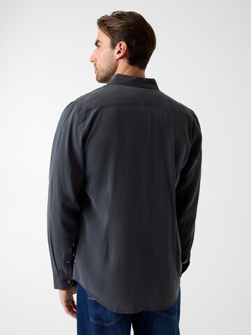 GUESS Regular Fit Hemd in Grau