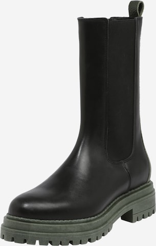 Karolina Kurkova Originals Chelsea Boots 'Kate' in Black: front