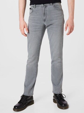 Slimfit Jeans 'TEXAS' di WRANGLER in grigio: frontale