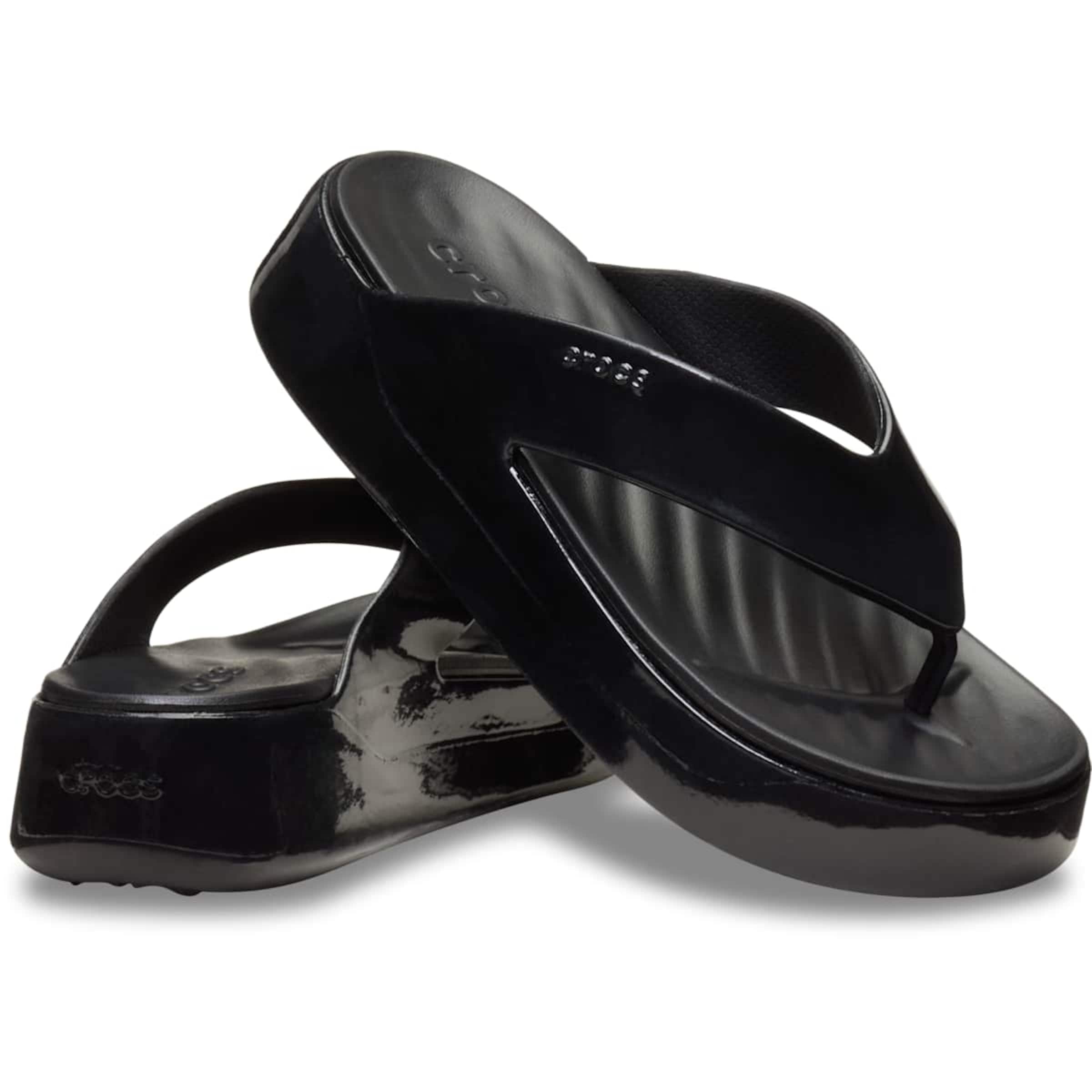 Crocs - Chinelos de dedo 'Getaway' em preto