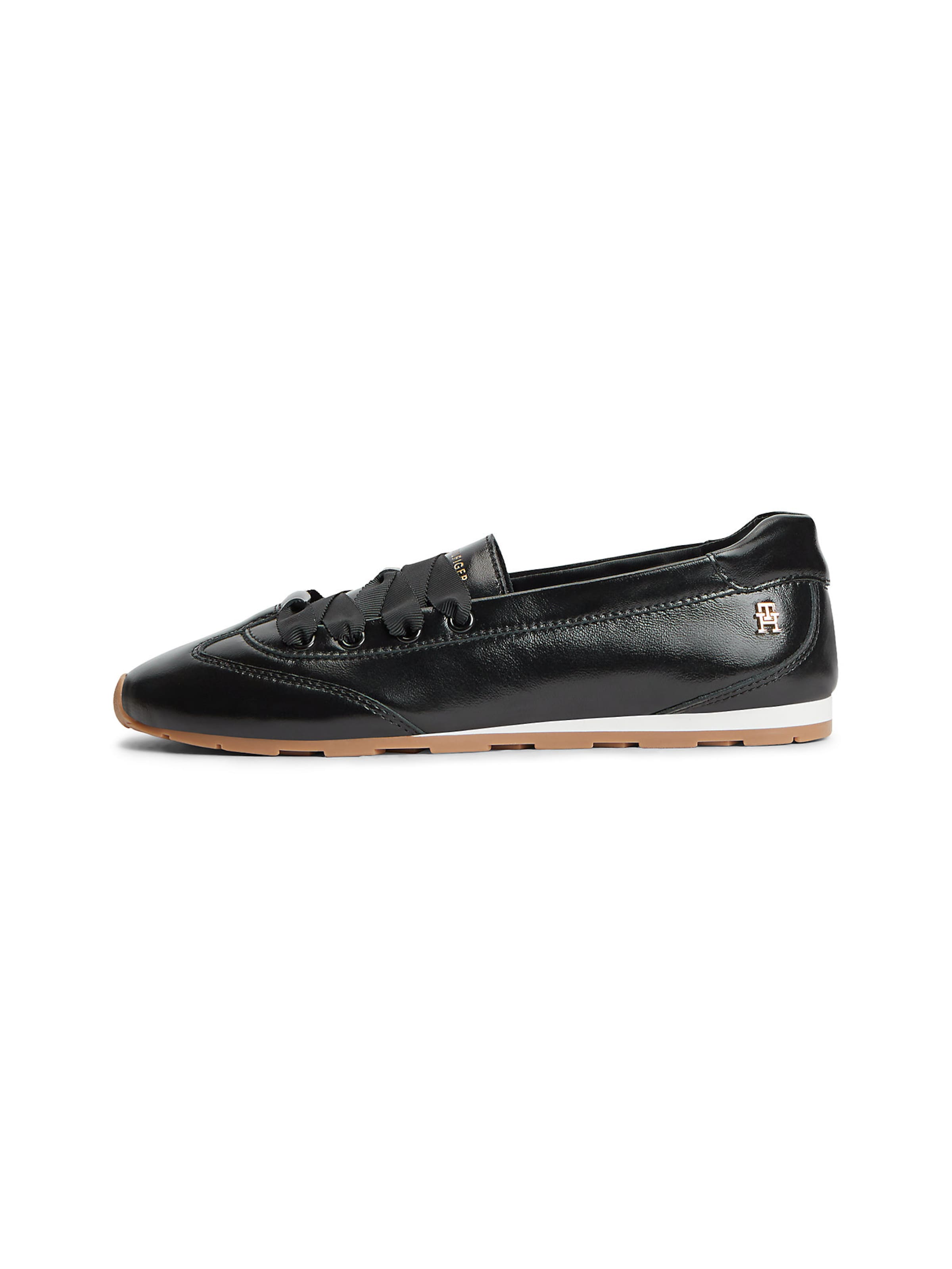 TOMMY HILFIGER Sneaker in Schwarz: Vorderseite