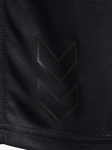 Hummel Regular Workout Pants in Black