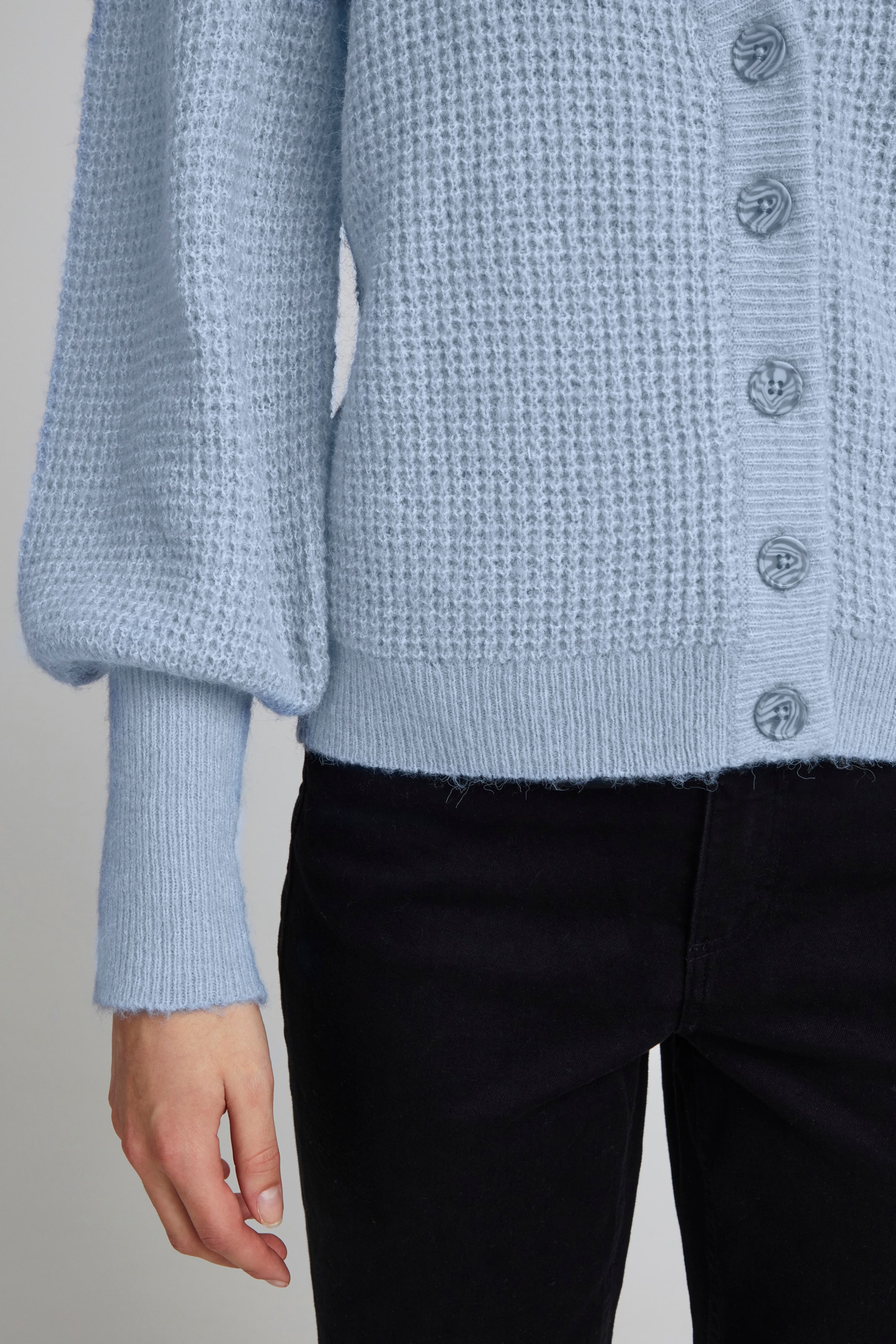 Frauen Pullover & Strick ICHI Strickjacke 'IHDUSTY' in Hellblau - SQ15564 Frauen Pullover & Strick ICHI Strickjacke 'IHDUSTY' in Hellblau - SQ15564
