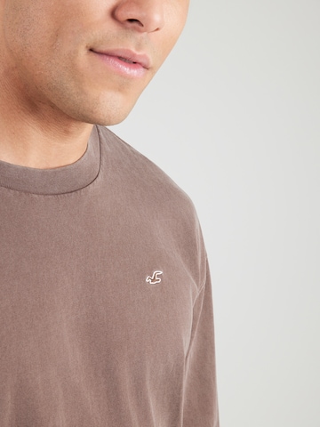 HOLLISTER Μπλουζάκι σε καφέ