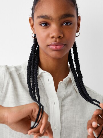 Camicia da donna di Bershka in bianco